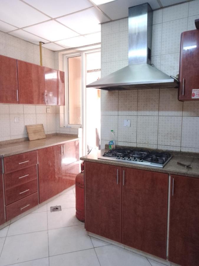 Abree Building New Hostel Dubai Exterior foto